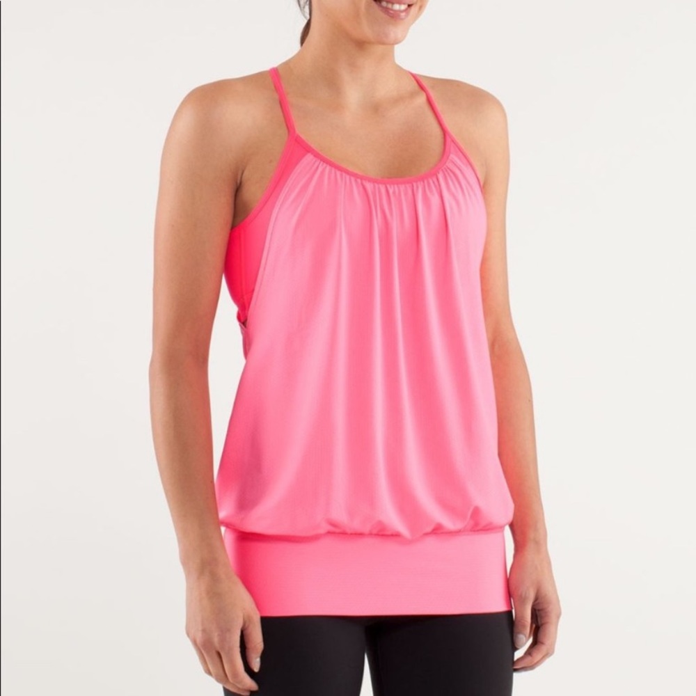 🧡Lululemon no limitless tank work out top with built in bra in coral pink…🩷